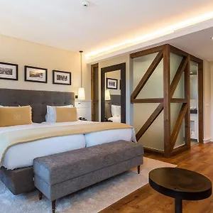 4* Hotell Wine